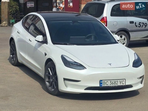 Tesla