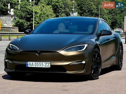 Tesla