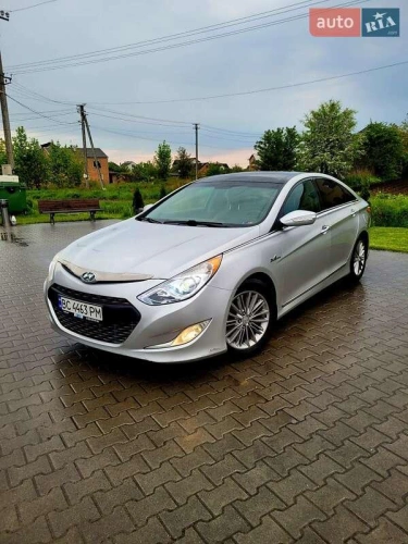 Hyundai