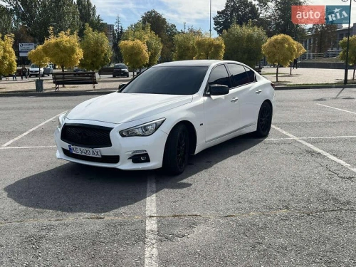 Infiniti