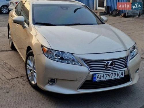 Lexus