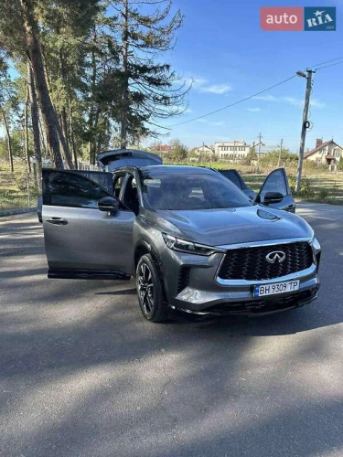 Infiniti