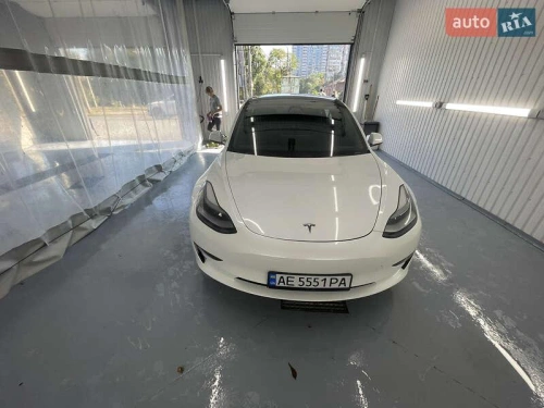 Tesla