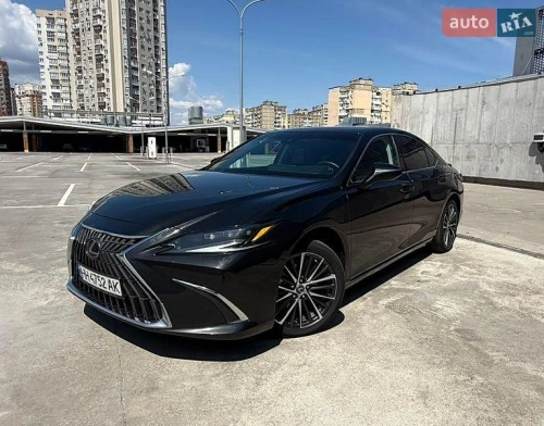 Lexus