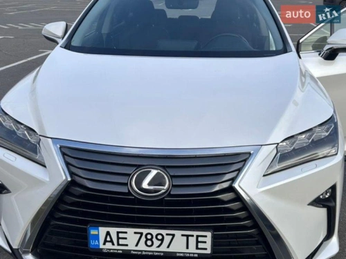 Lexus