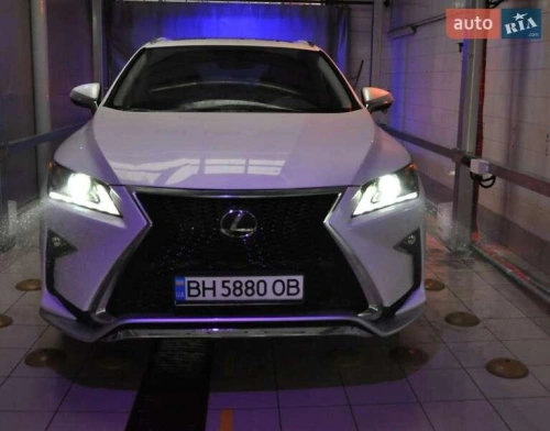 Lexus