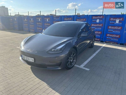 Tesla